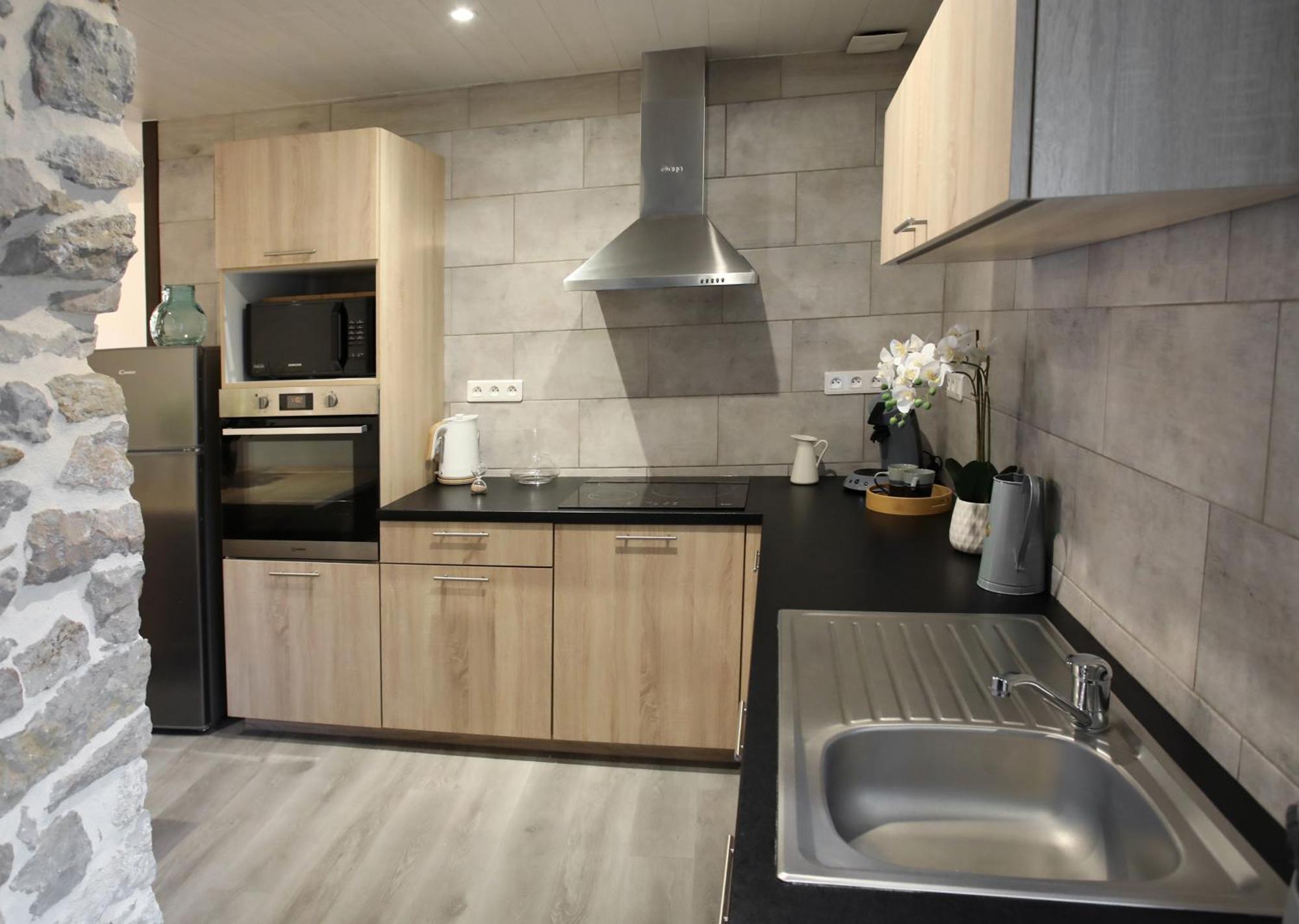 Апартаменты L'Atelier 57 - Votre Meuble Authentique ! Арбуа Экстерьер фото