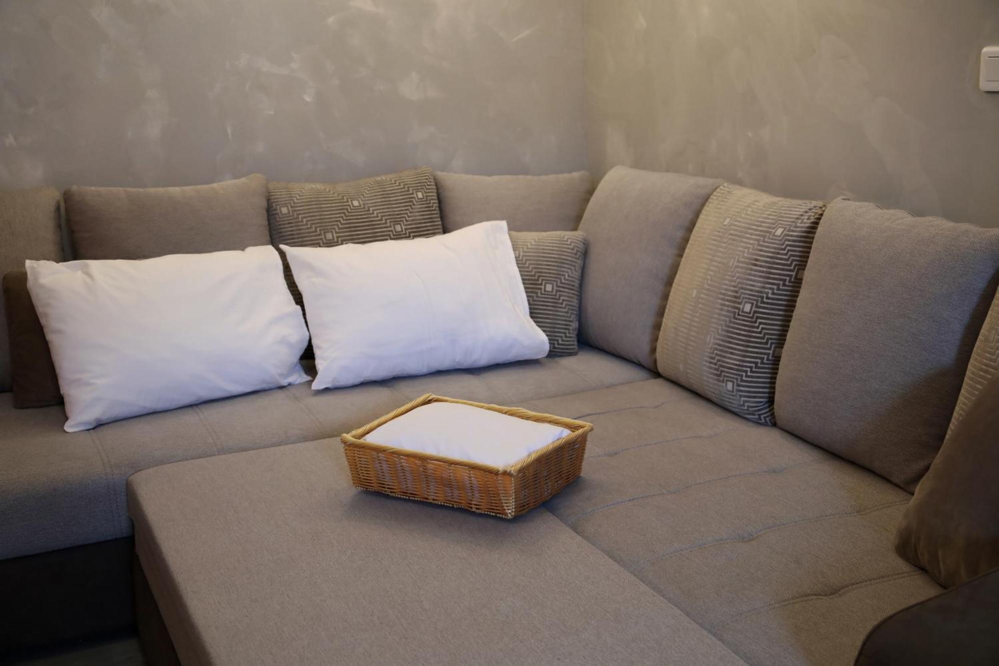 Апартаменты L'Atelier 57 - Votre Meuble Authentique ! Арбуа Экстерьер фото